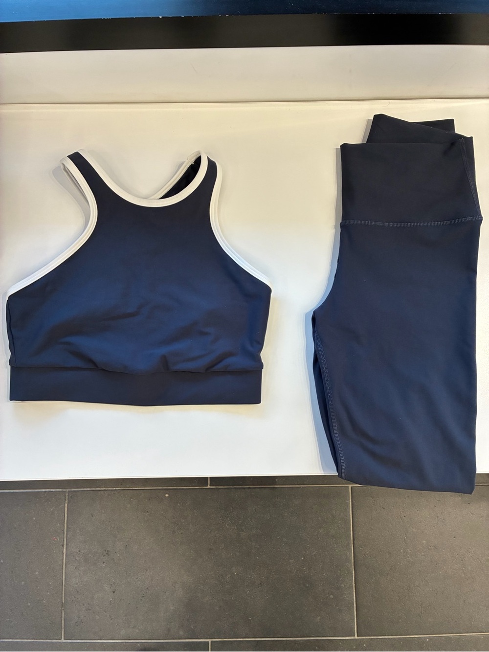 Old Navy Navy Blue Athletic Crop Top and Leggings Set with White Trim